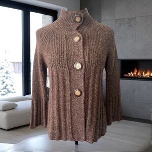 NEIMAN MARCUS CASHMERE COLLECTION BUTTON FRONT SWEATER SIZE SMALL